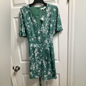 Adelyn Rae Teal and White Floral Romper Sz L NWT